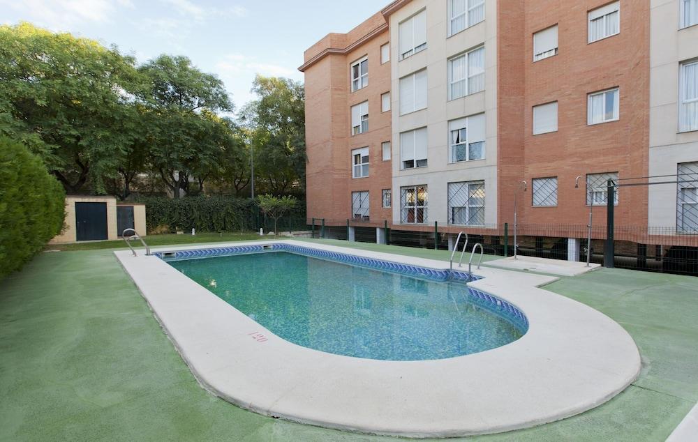 Apartamentos Vertice Bib Rambla Sevilla Buitenkant foto