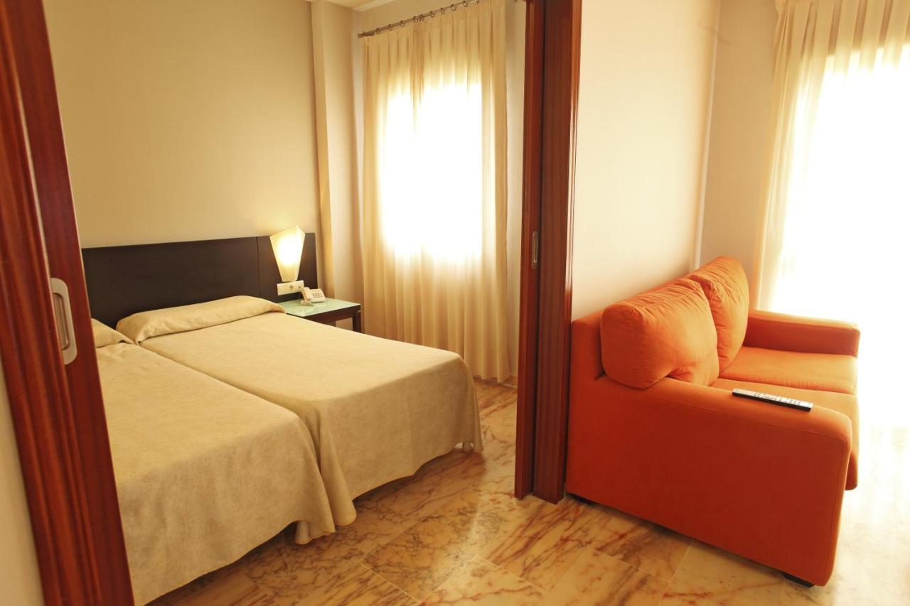 Apartamentos Vertice Bib Rambla Sevilla Kamer foto